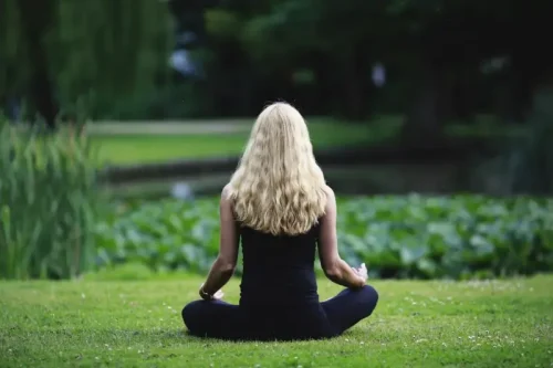 Jak kannabidiol może wspierać praktyki mindfulness?